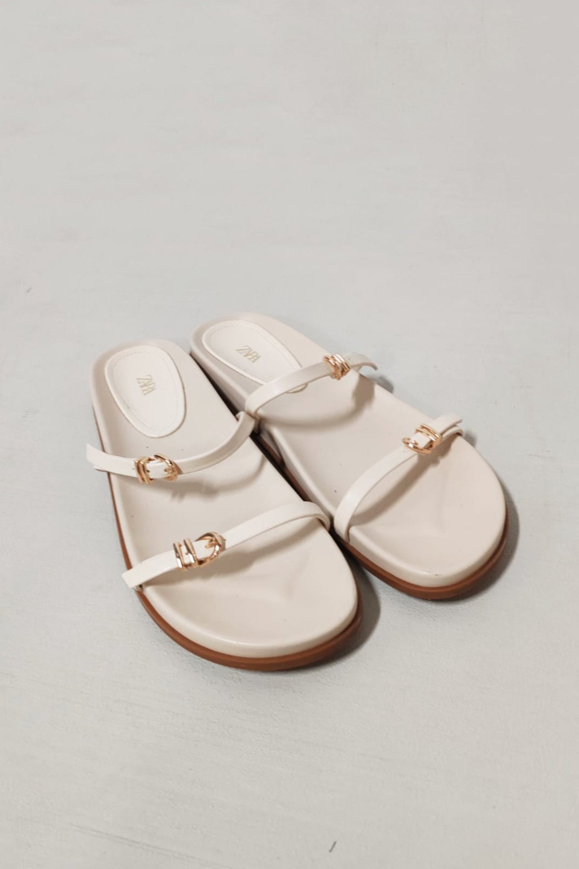 Vamp Strap White Sandals Eu41