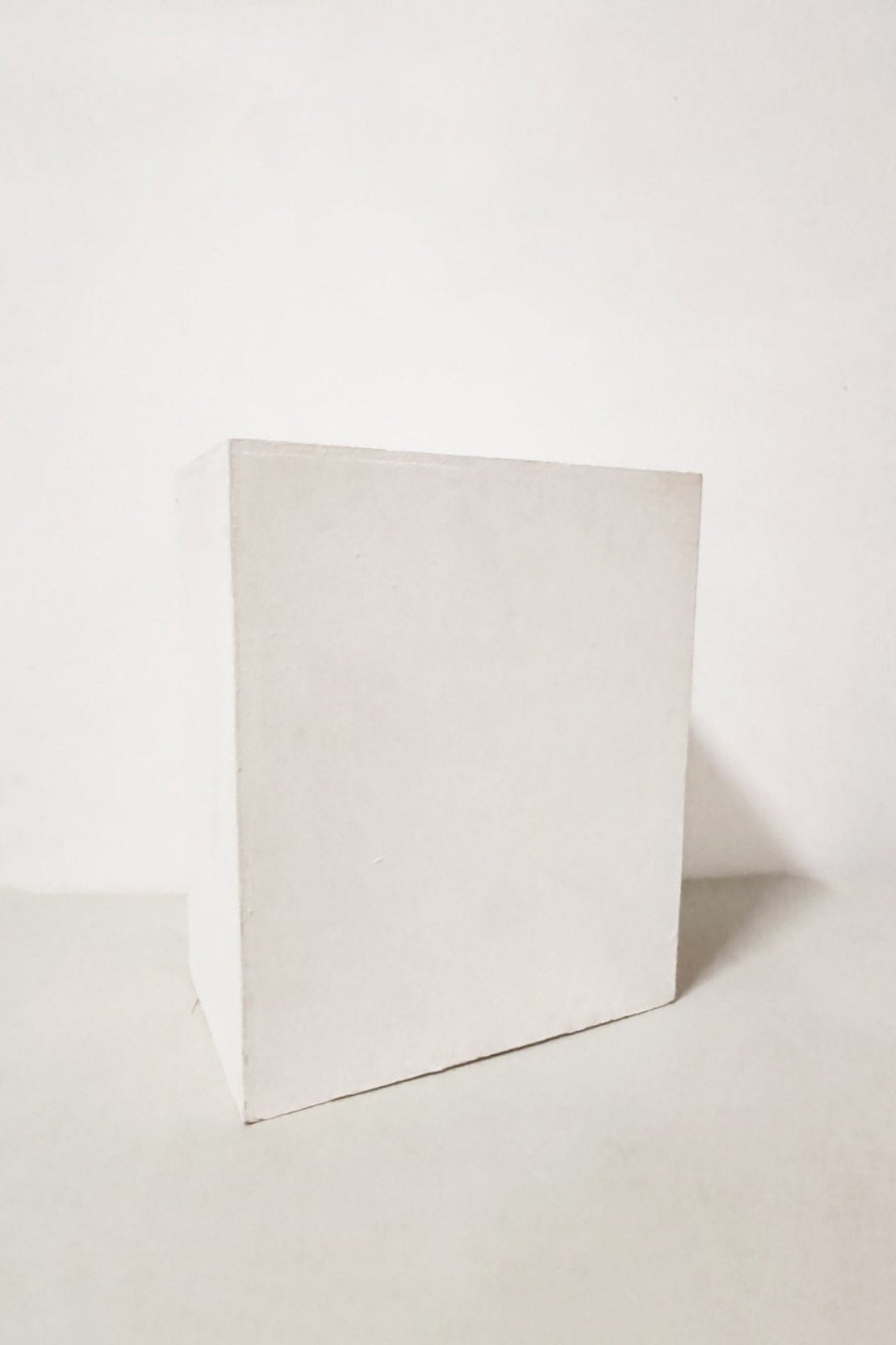 White Box Plinth (30x50x60cm)