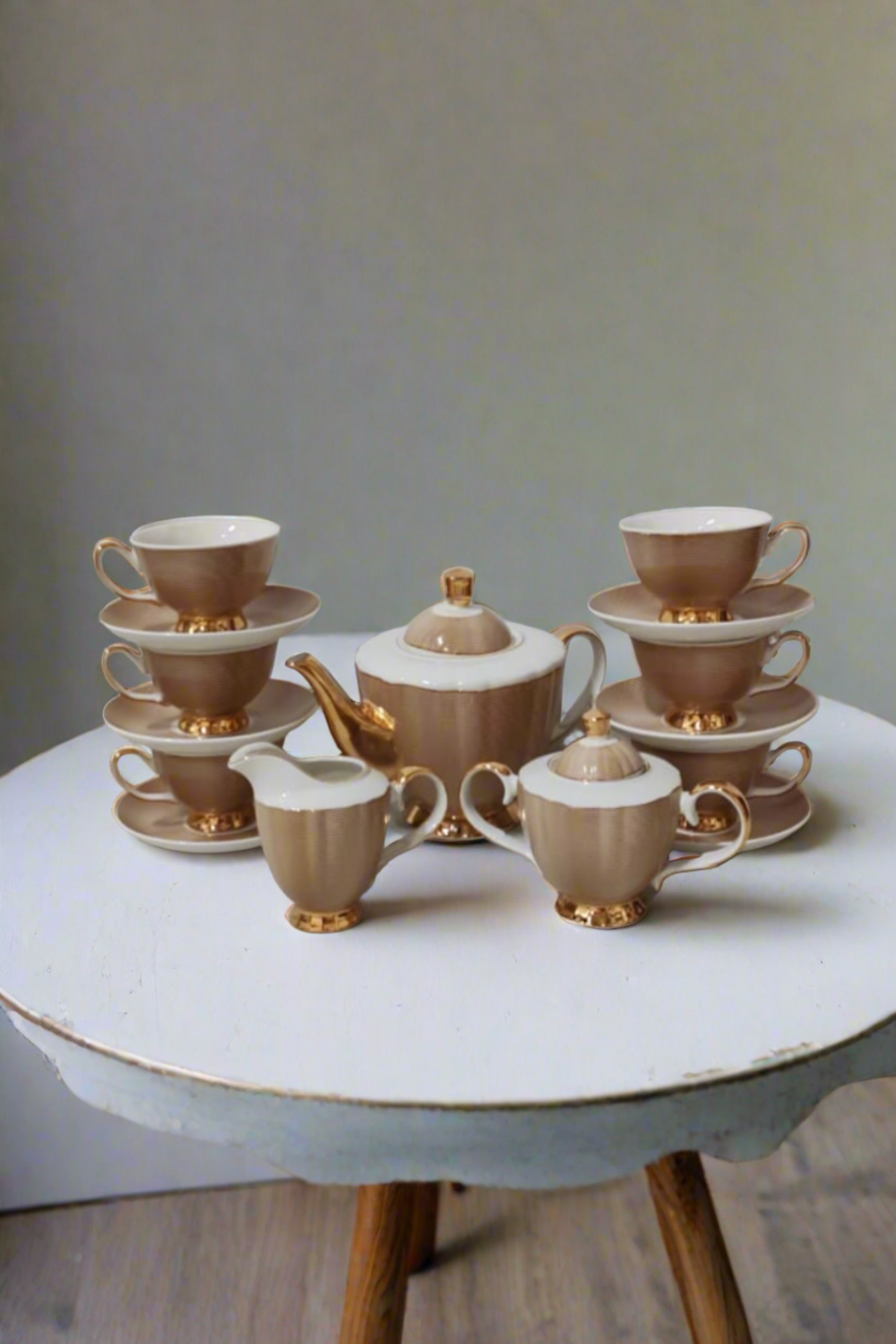 Ceramic and Gold Design Tea Set