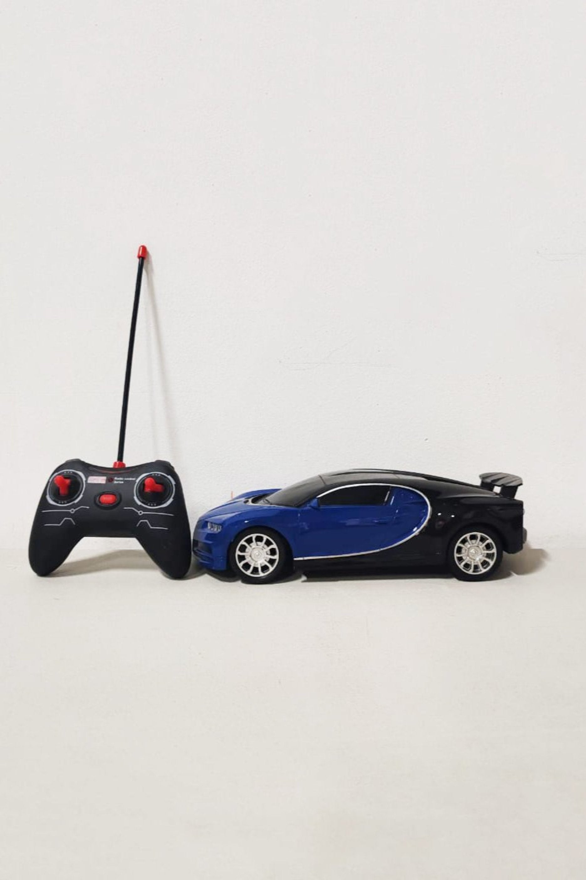 Plastic Racing Car with Remote Control