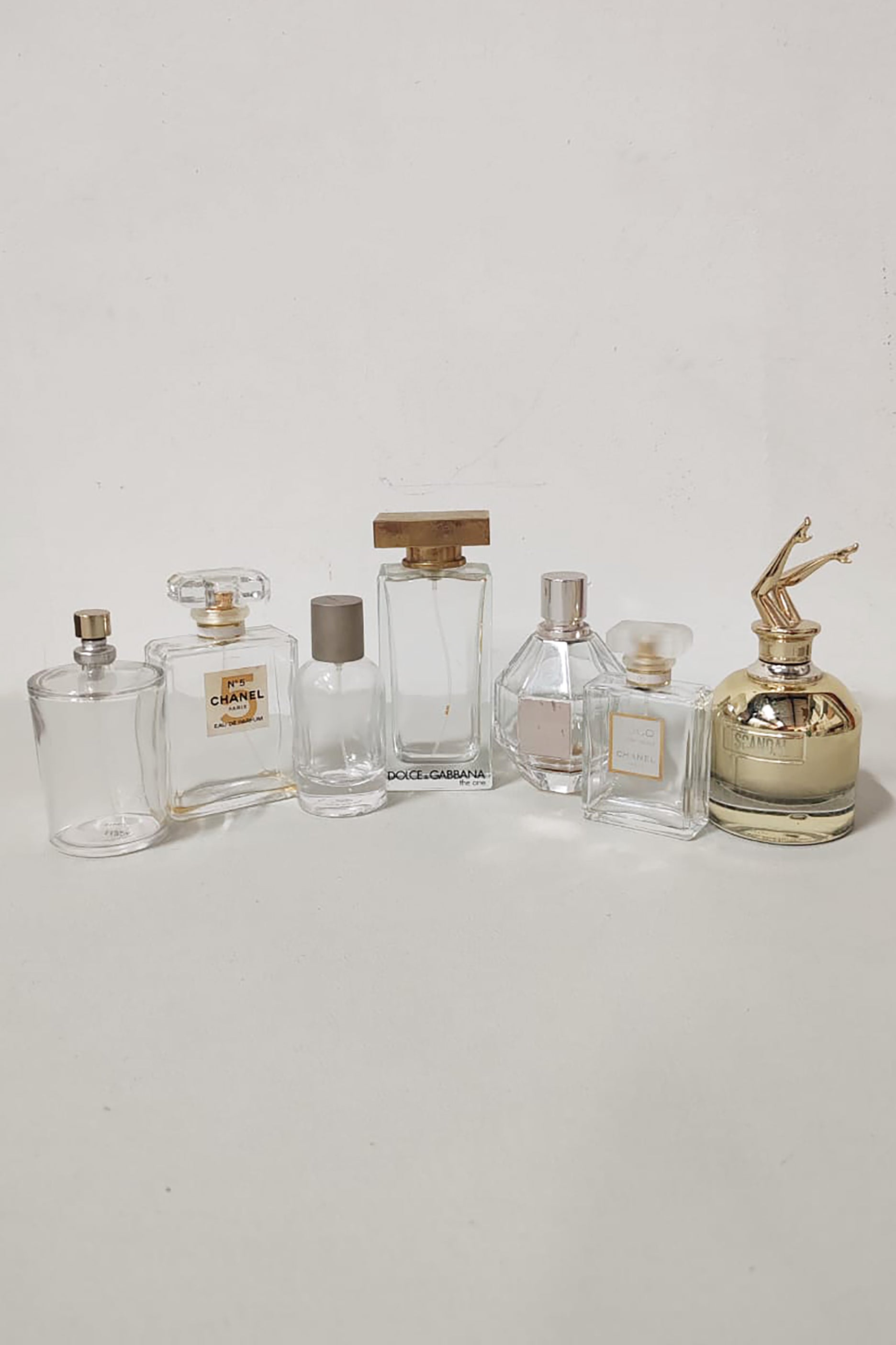 Luxury Perfume Bottles For Styling (7 pieces)