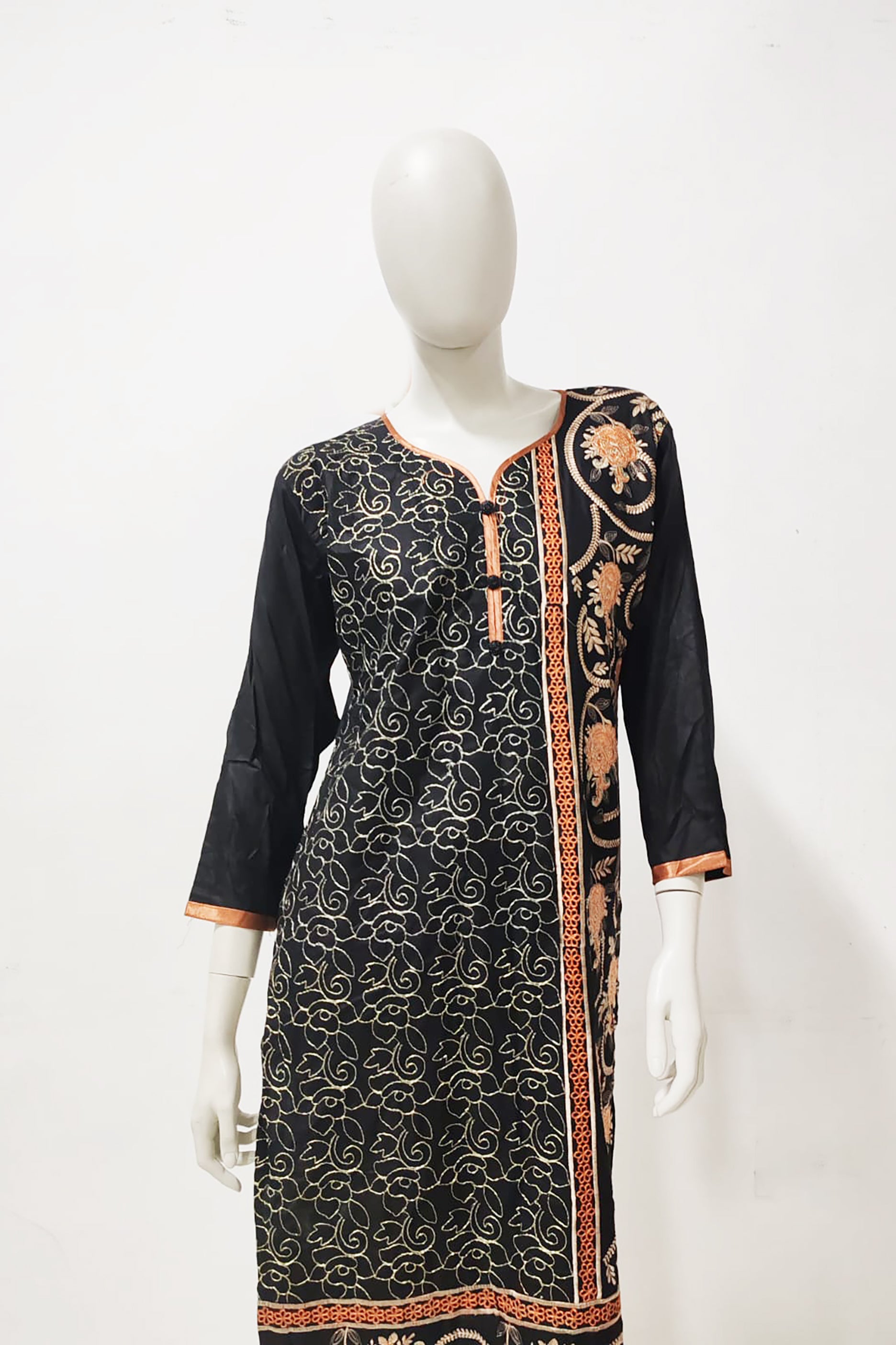 Black Kurta with Embroidery Design