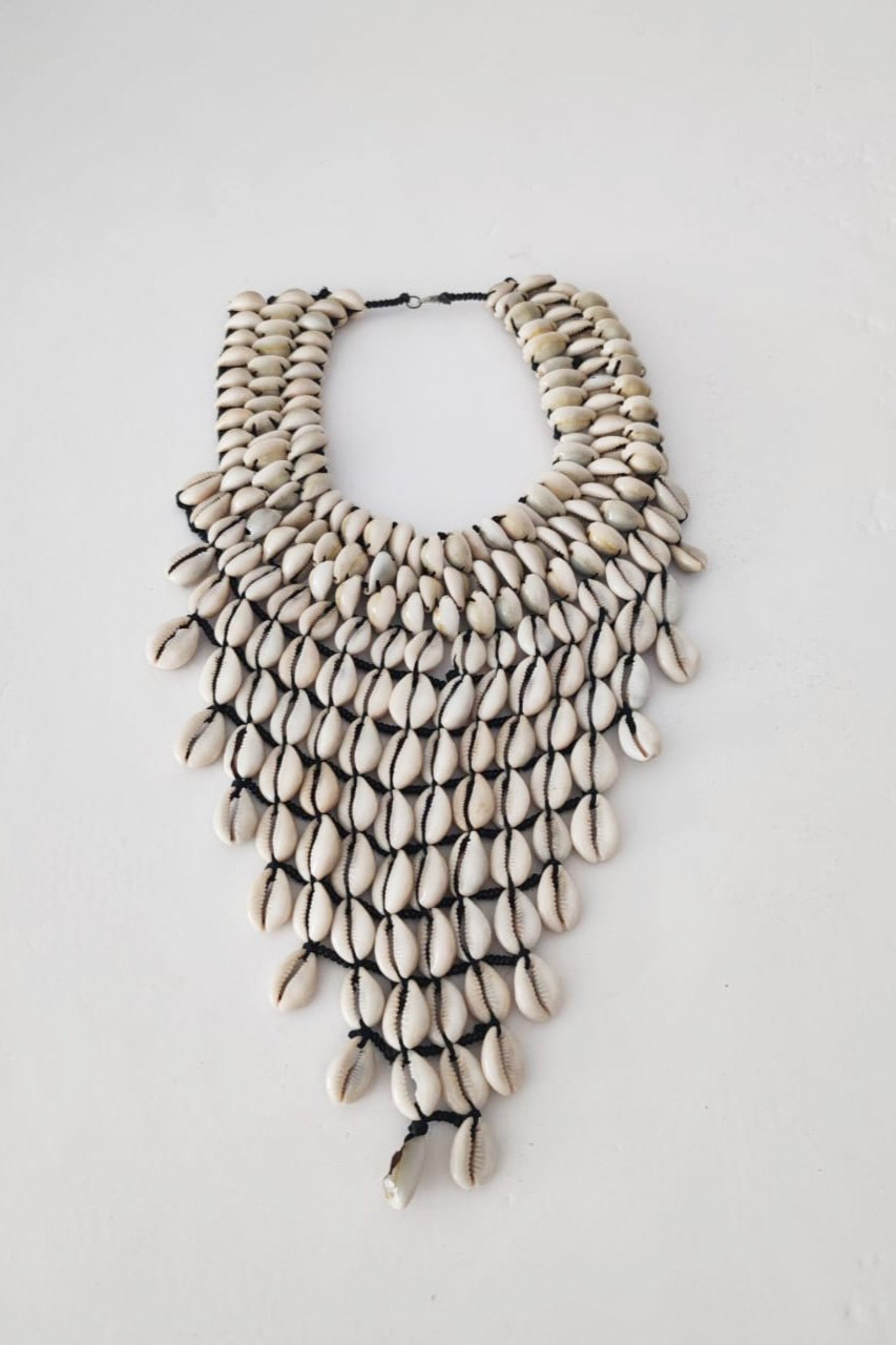 Shell Design Necklace