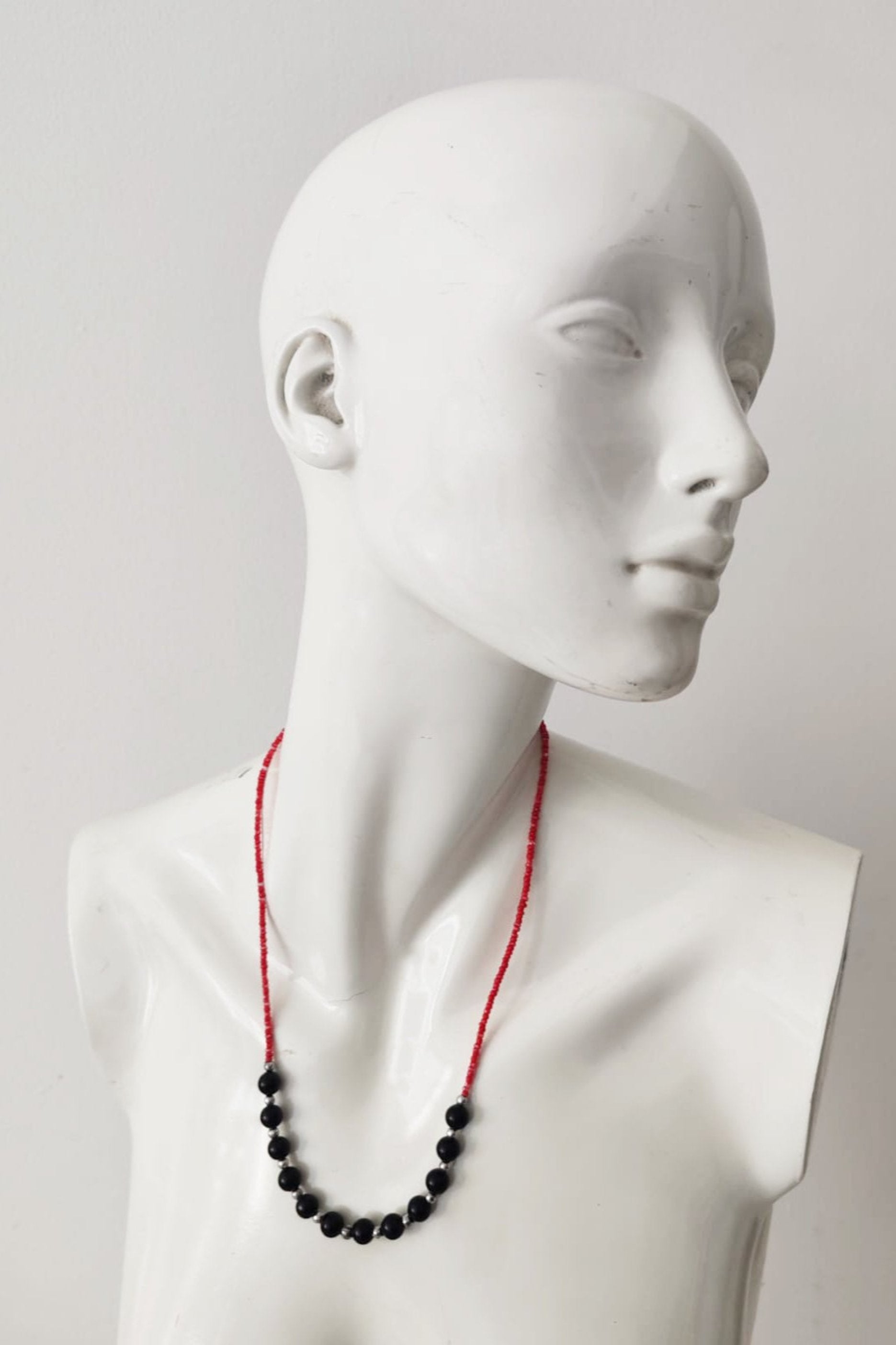 Bead And Pearl Necklace Set