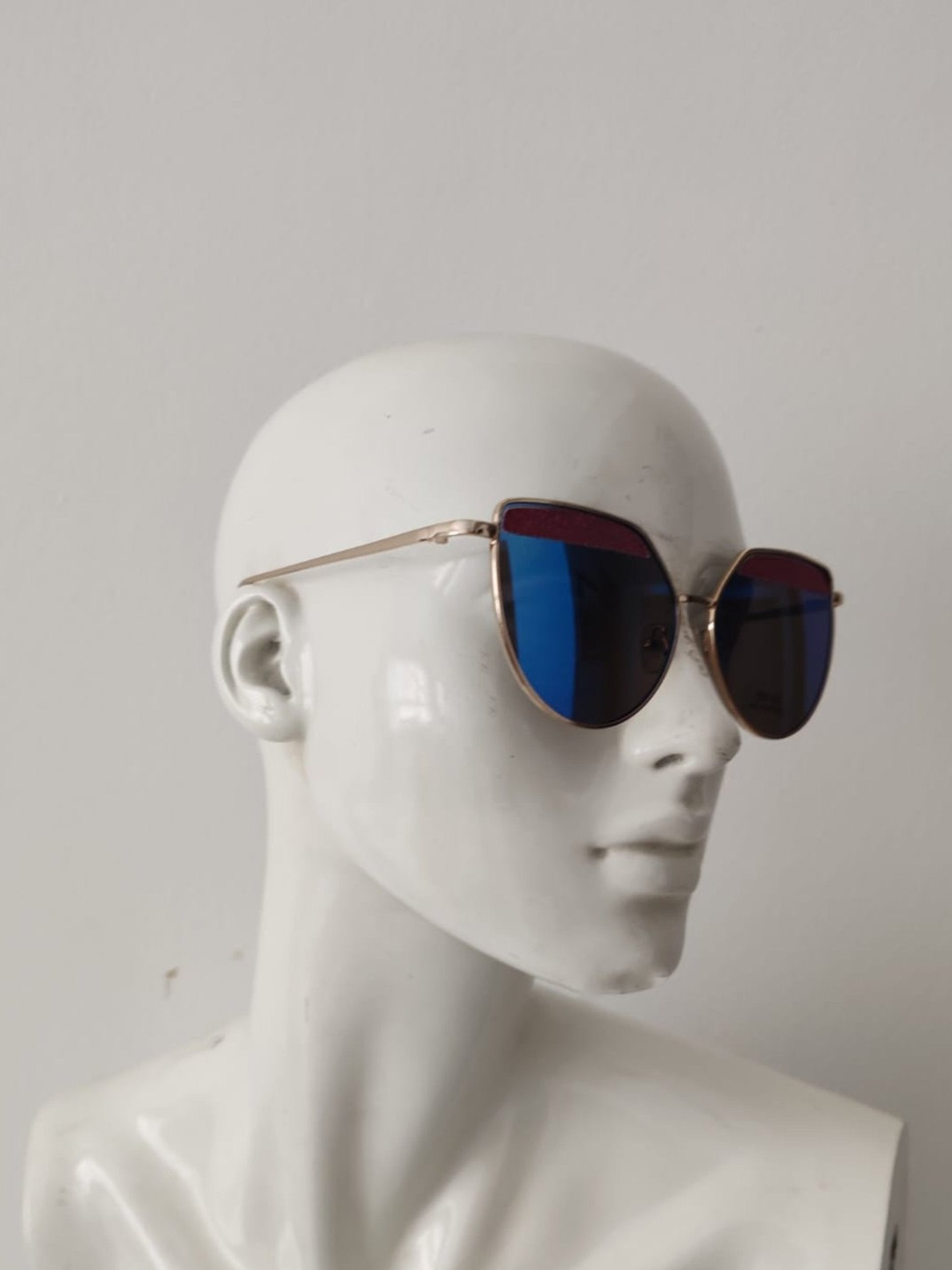 Oversized Silver Frame with Blue Tinted Sunglasses