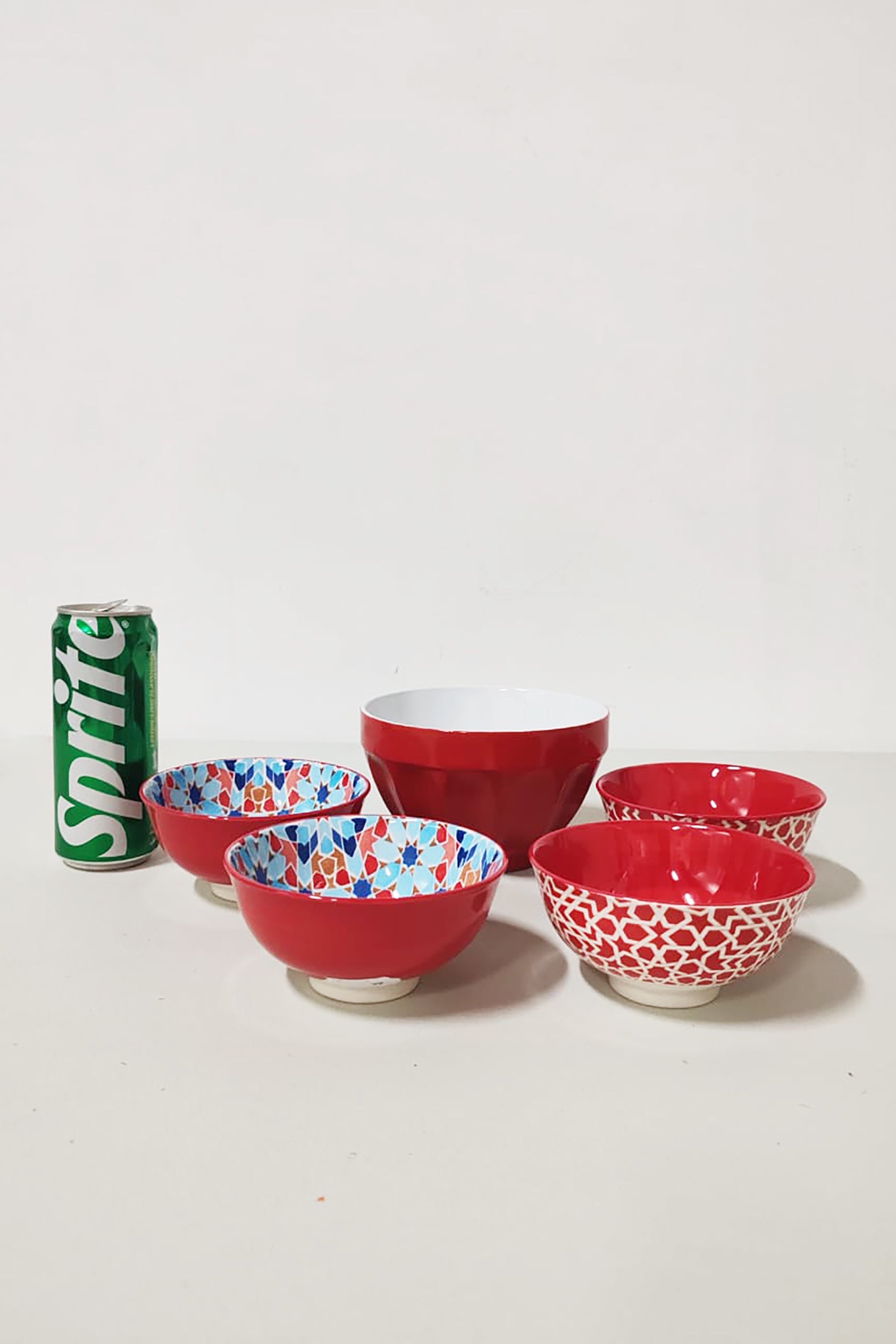 Red Design Ceramic Bowl Set