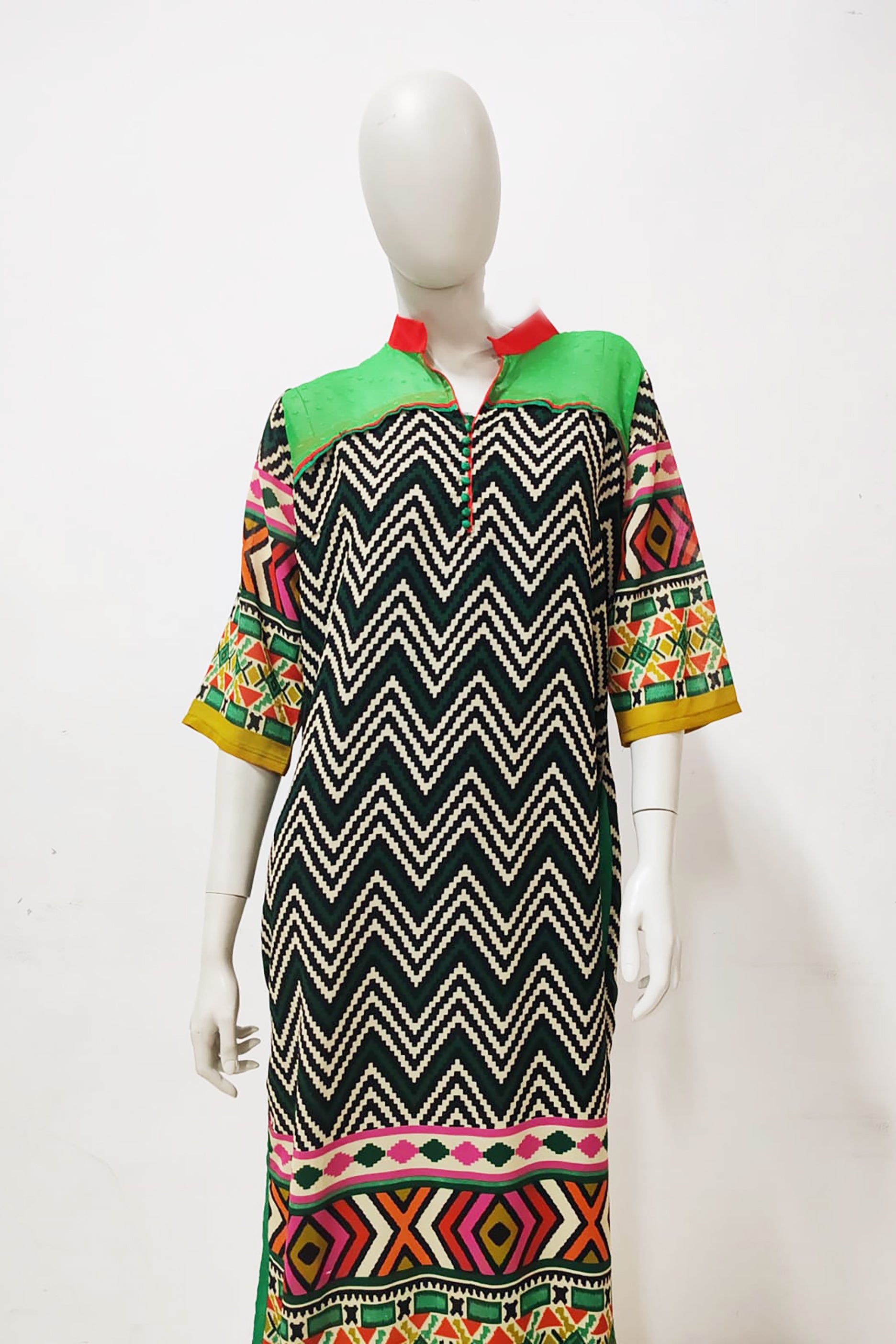 Black and Green Printed Long Kurta