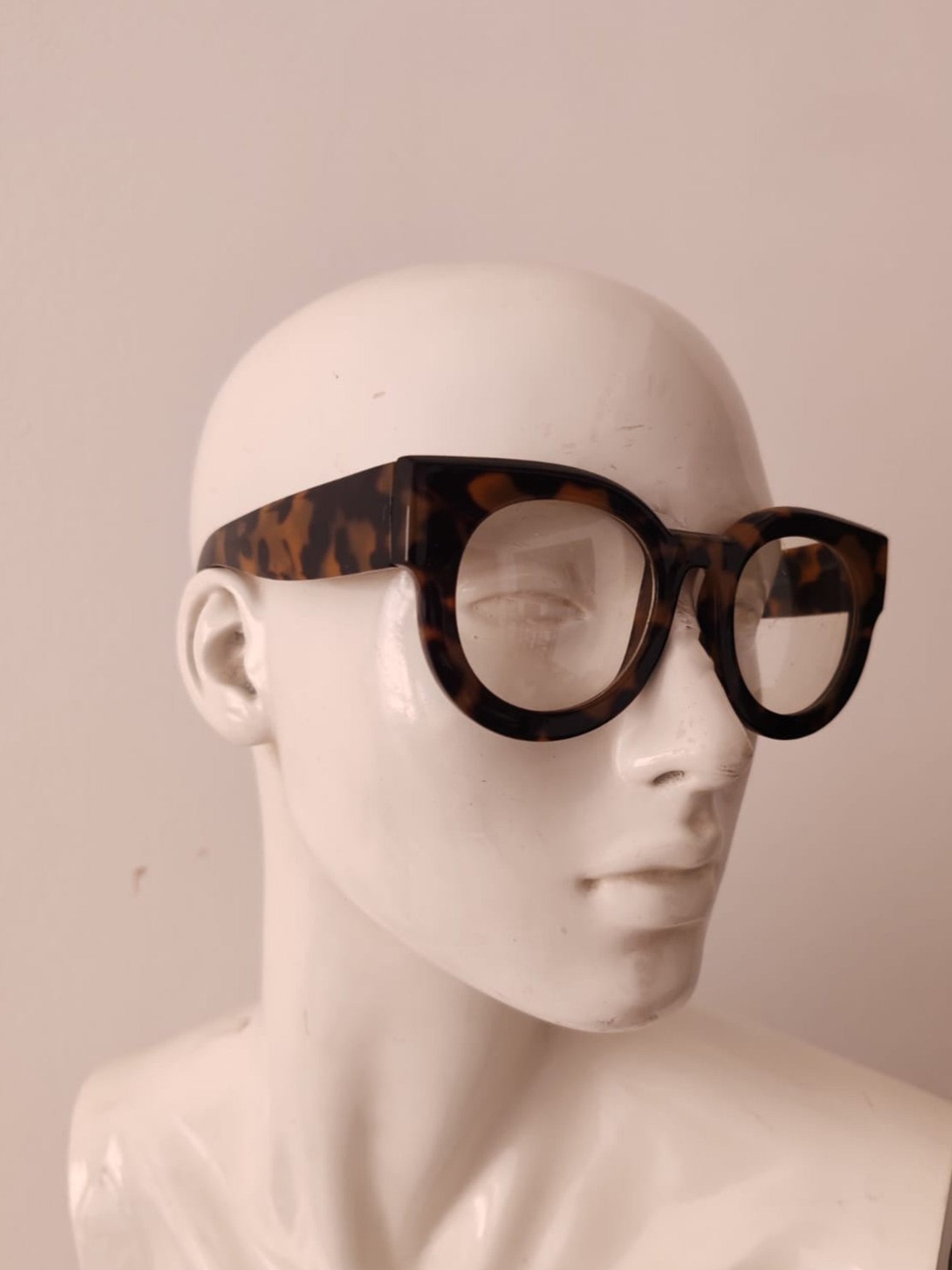 Oversized Tortoise Shell with Clear Lens Sunglasses