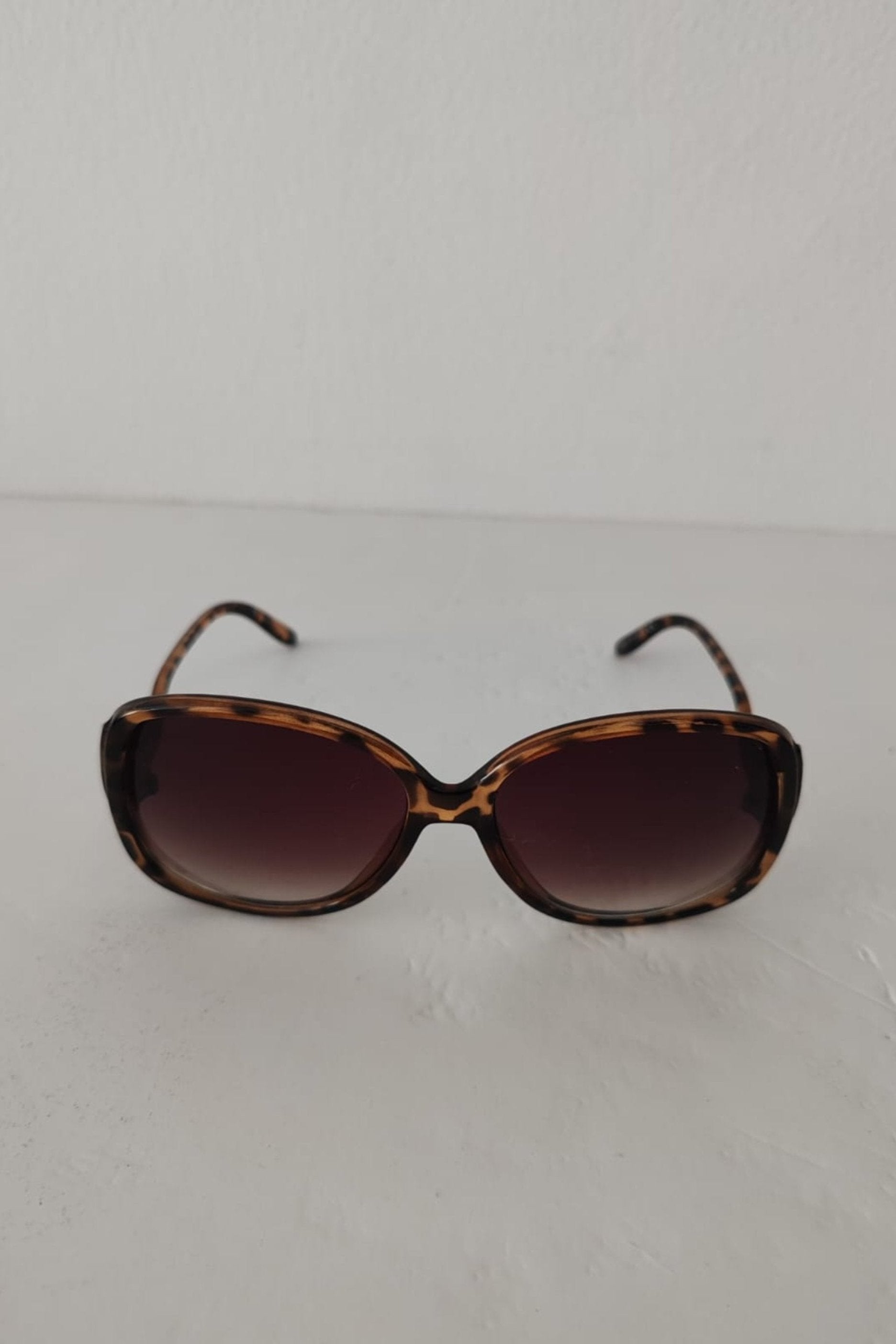 Tortoise Shell with Brown Tinted Sunglasses