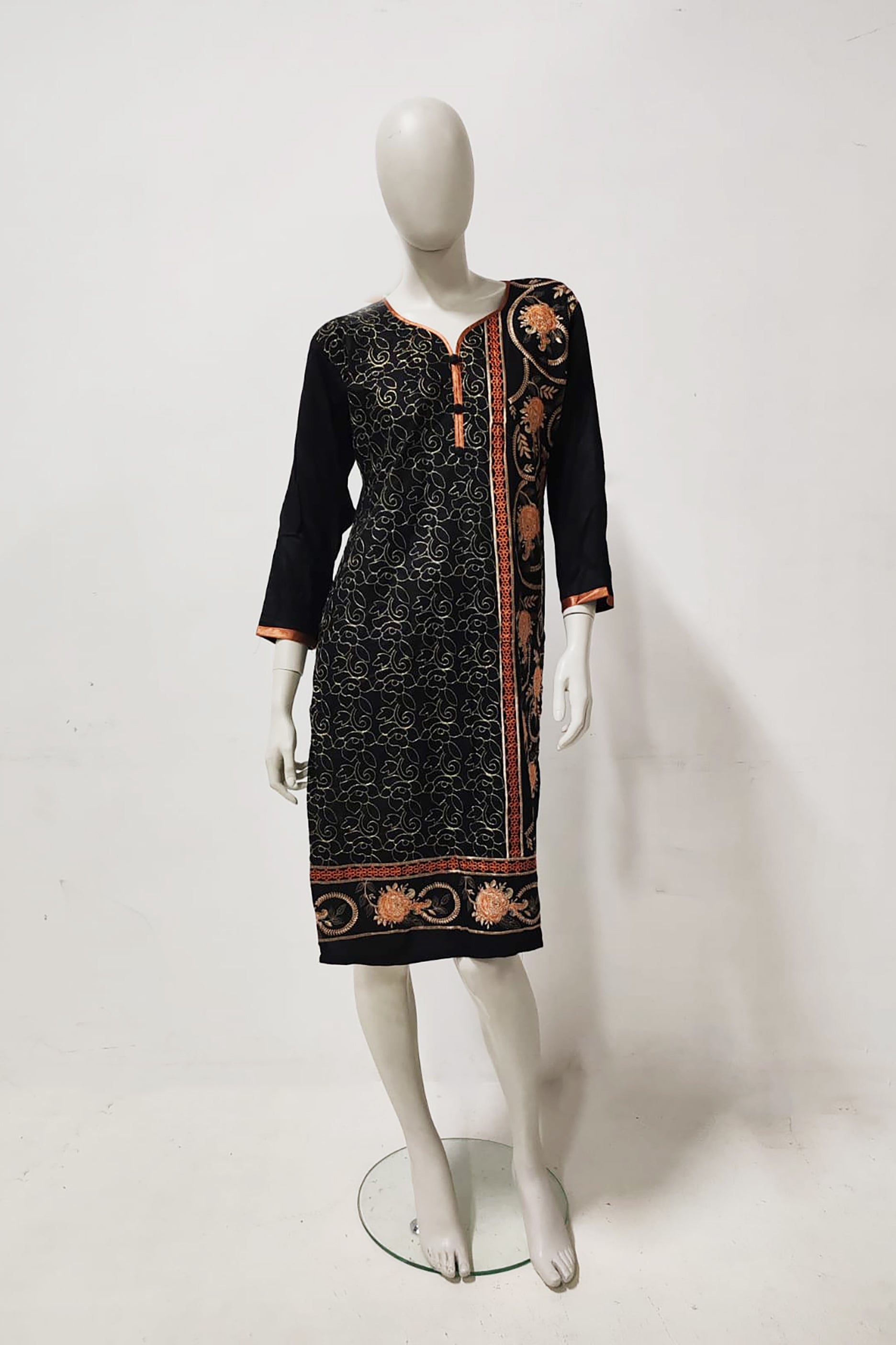 Black Kurta with Embroidery Design