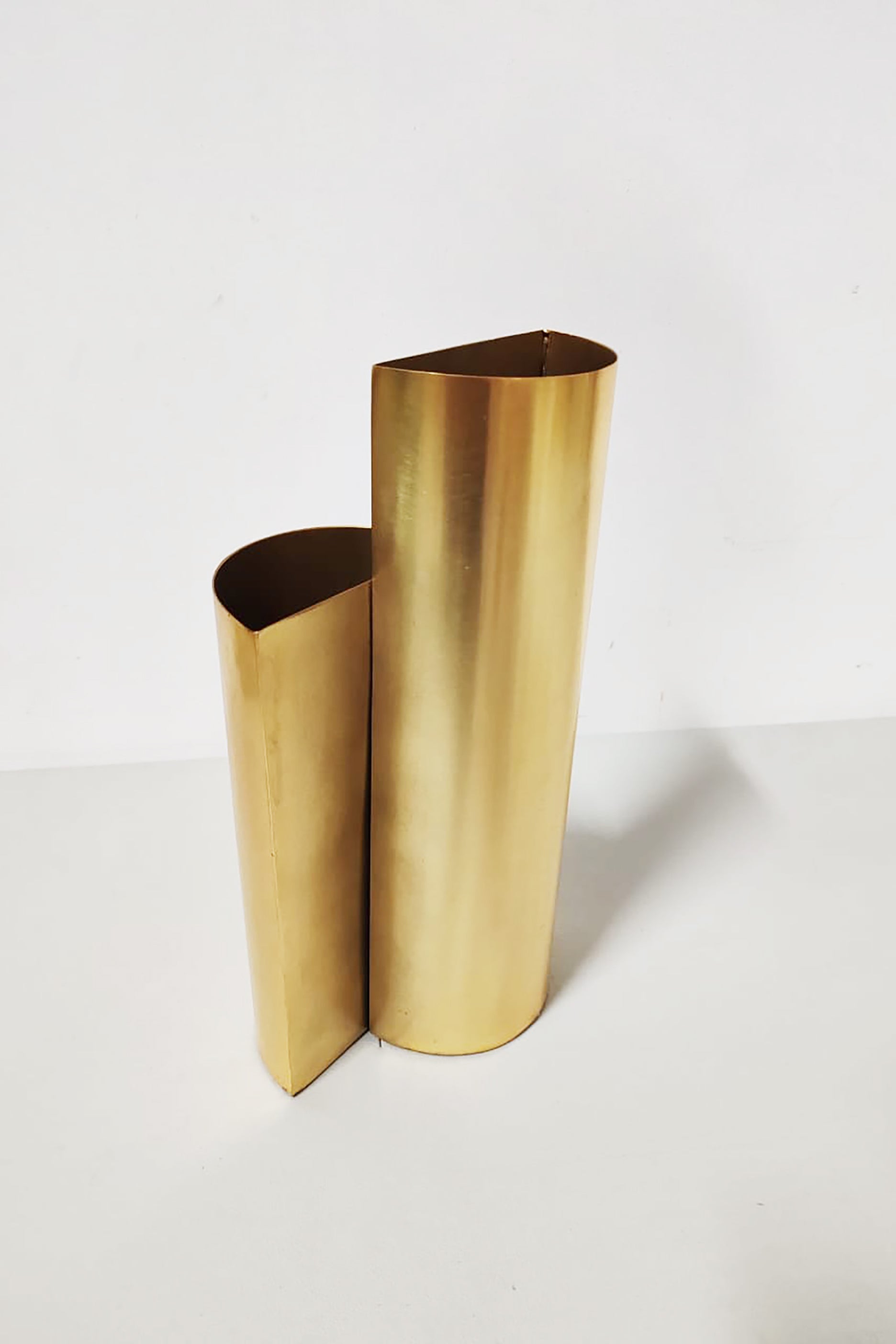 Metal Gold Cylinder Vase