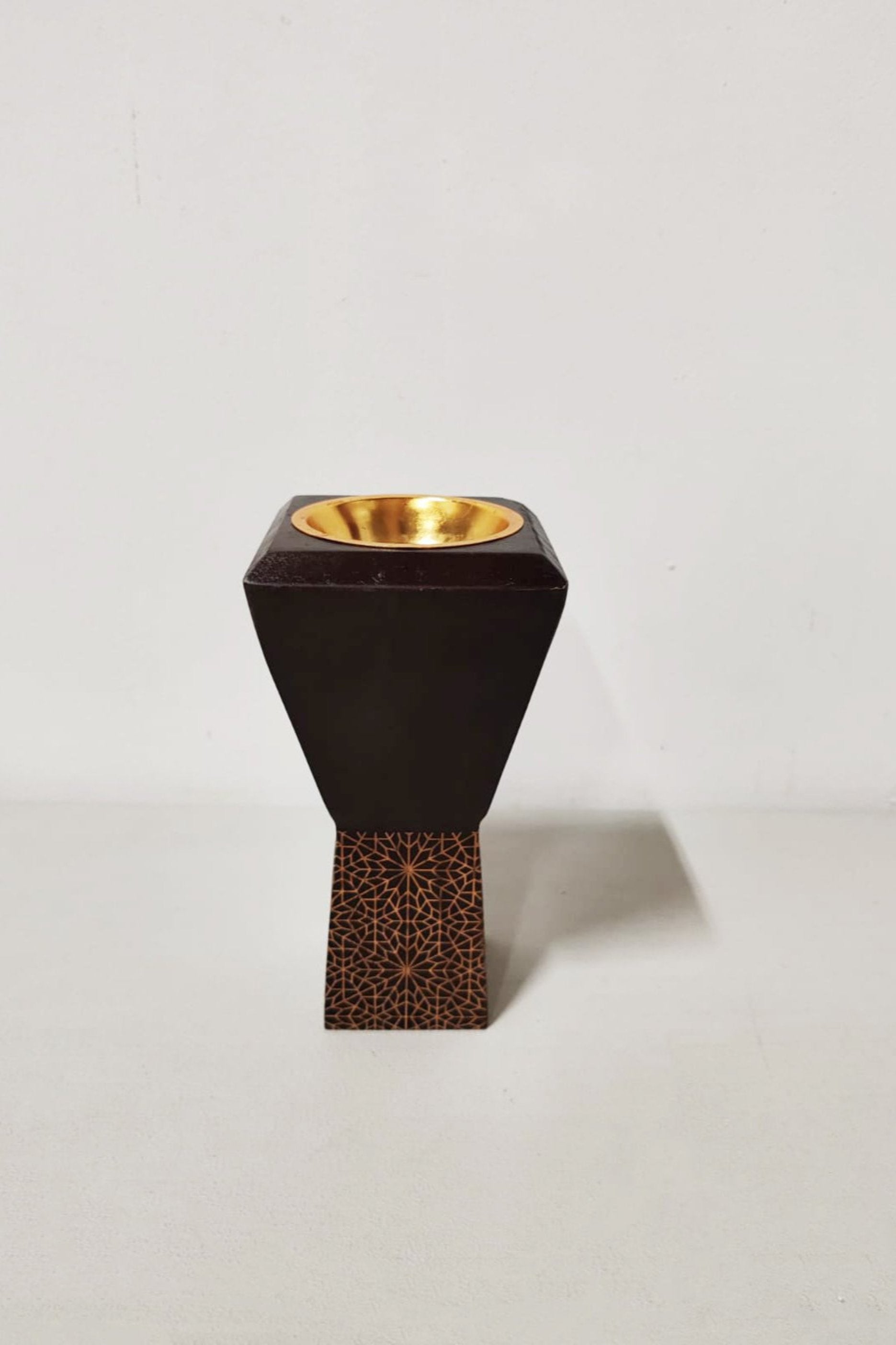 Arabesque Incense Burner (H18cm)