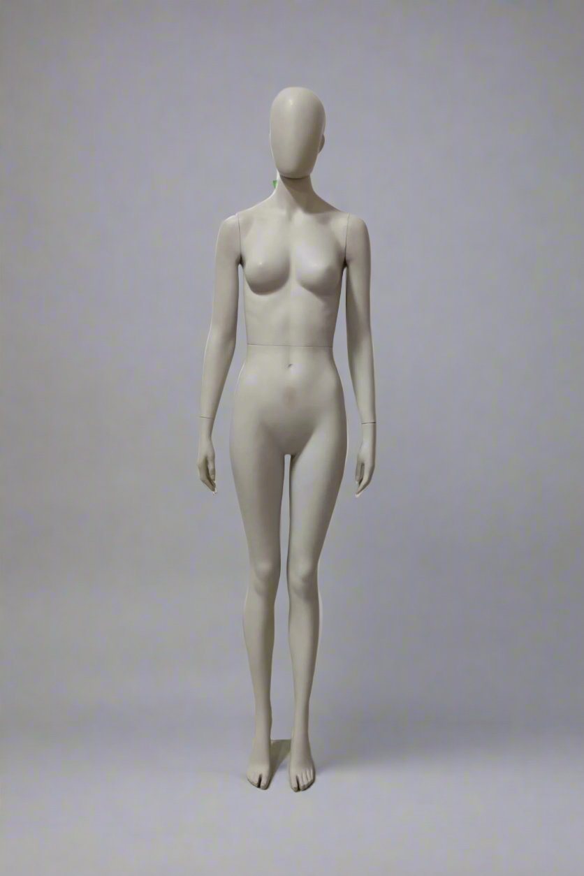 White Mannequin 3