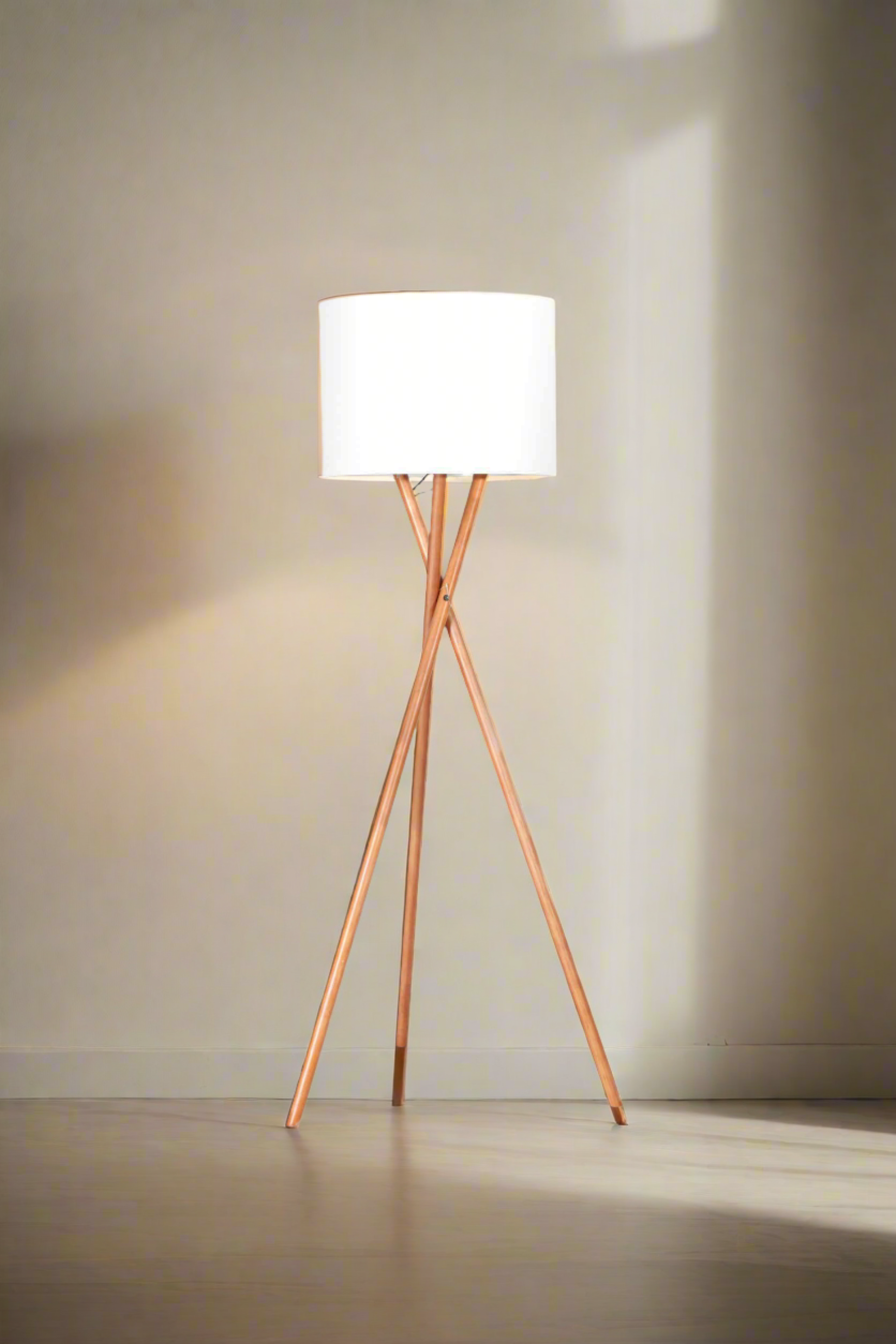 Boho Style Floor Lamp - Wood