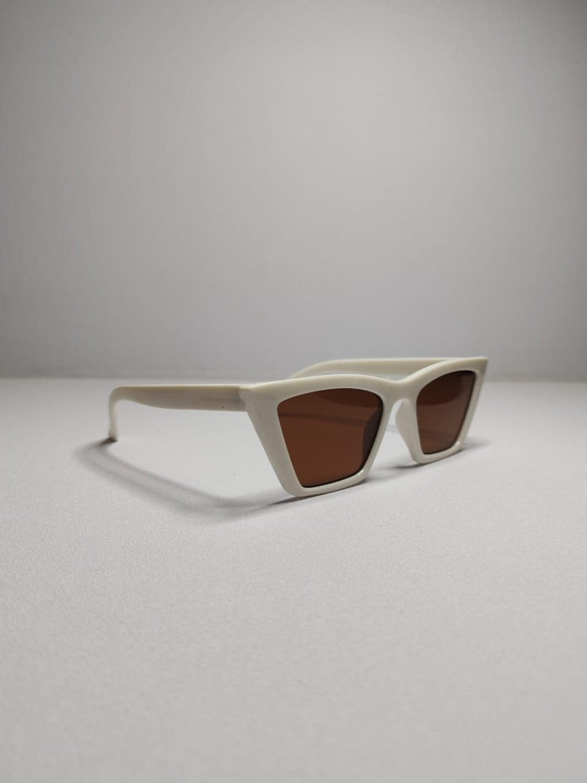 White Frame Cat Eye Sunglasses with Brown Lens