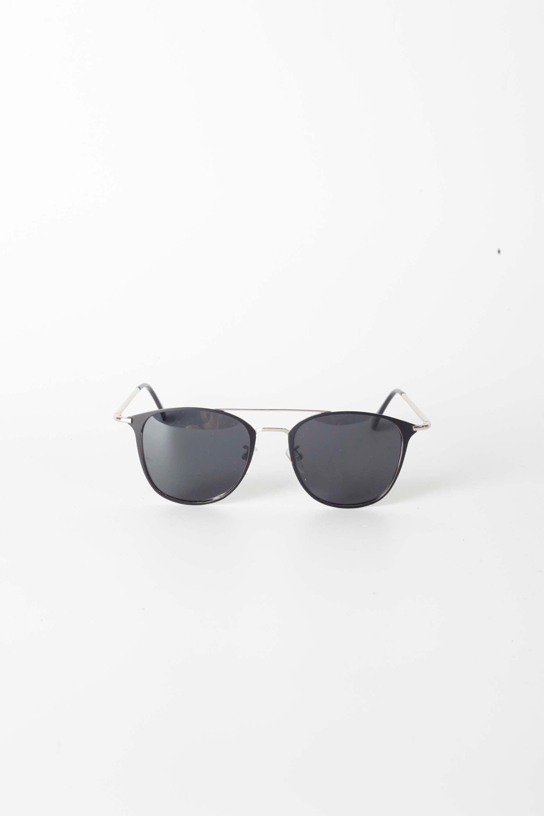 Black Aviator Sunglasses