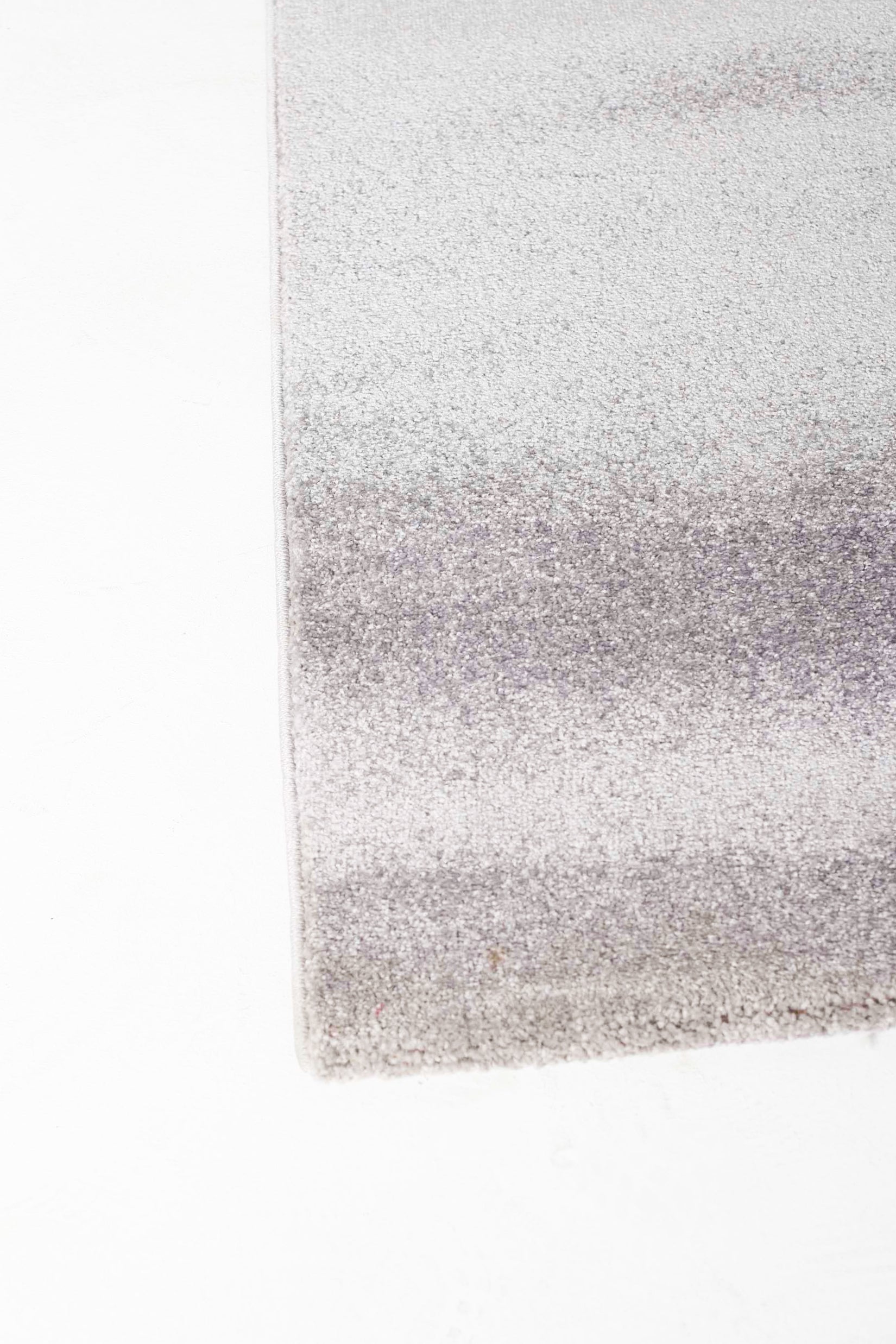 Silver Gradient Shine Large Rug (400cm x 300cm)